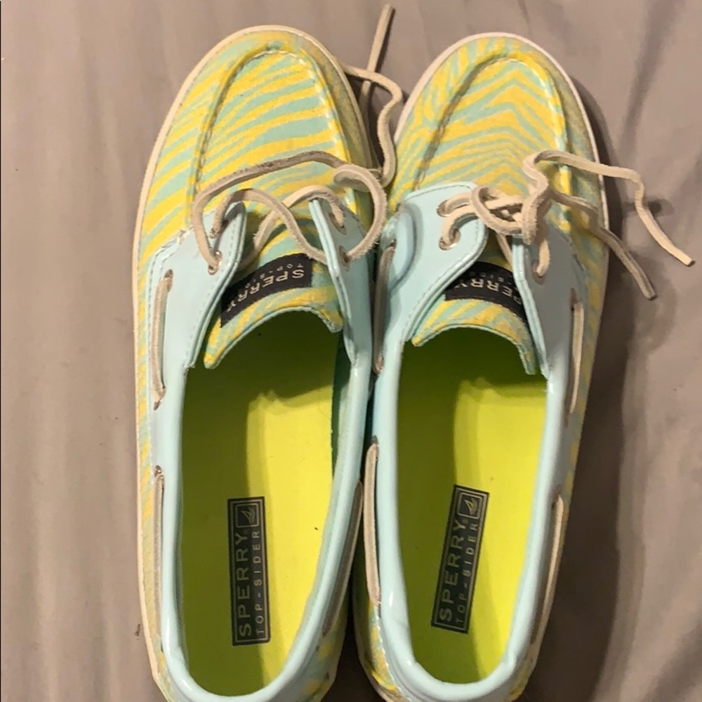 Yellow and baby blue printed Sperry